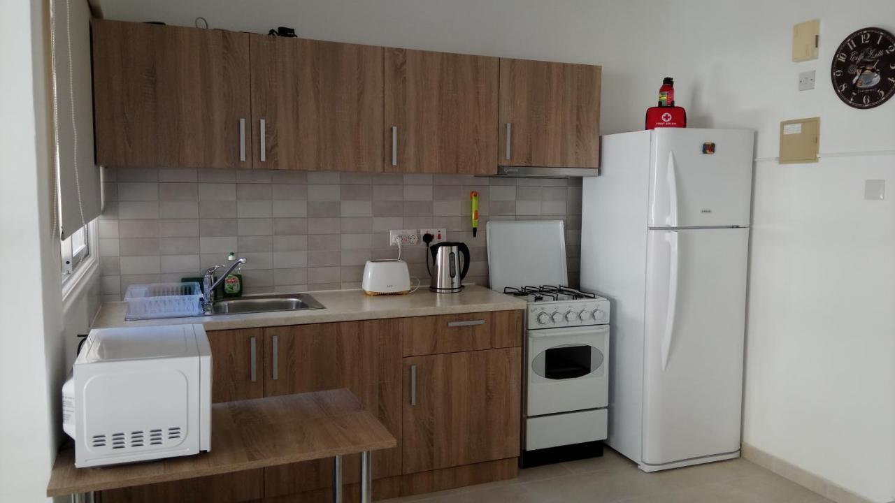 Lca4 Flat For You Apartment Larnaca Exteriör bild