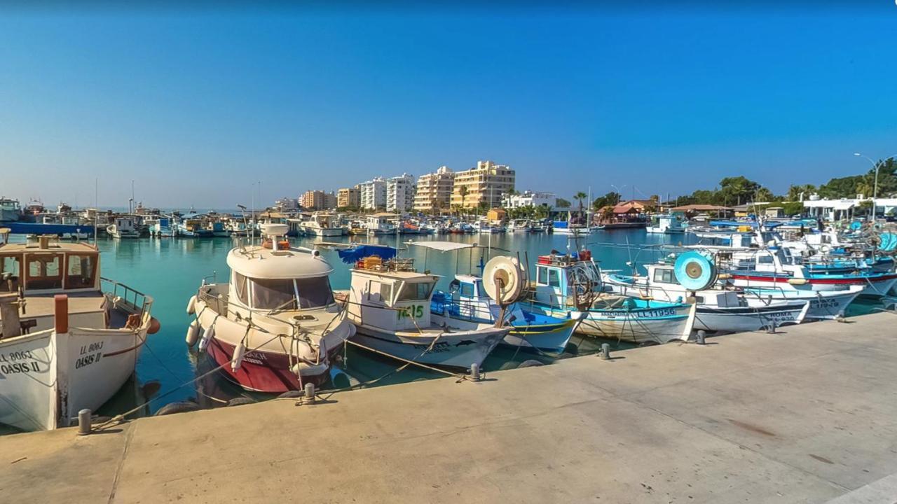 Lca4 Flat For You Apartment Larnaca Exteriör bild